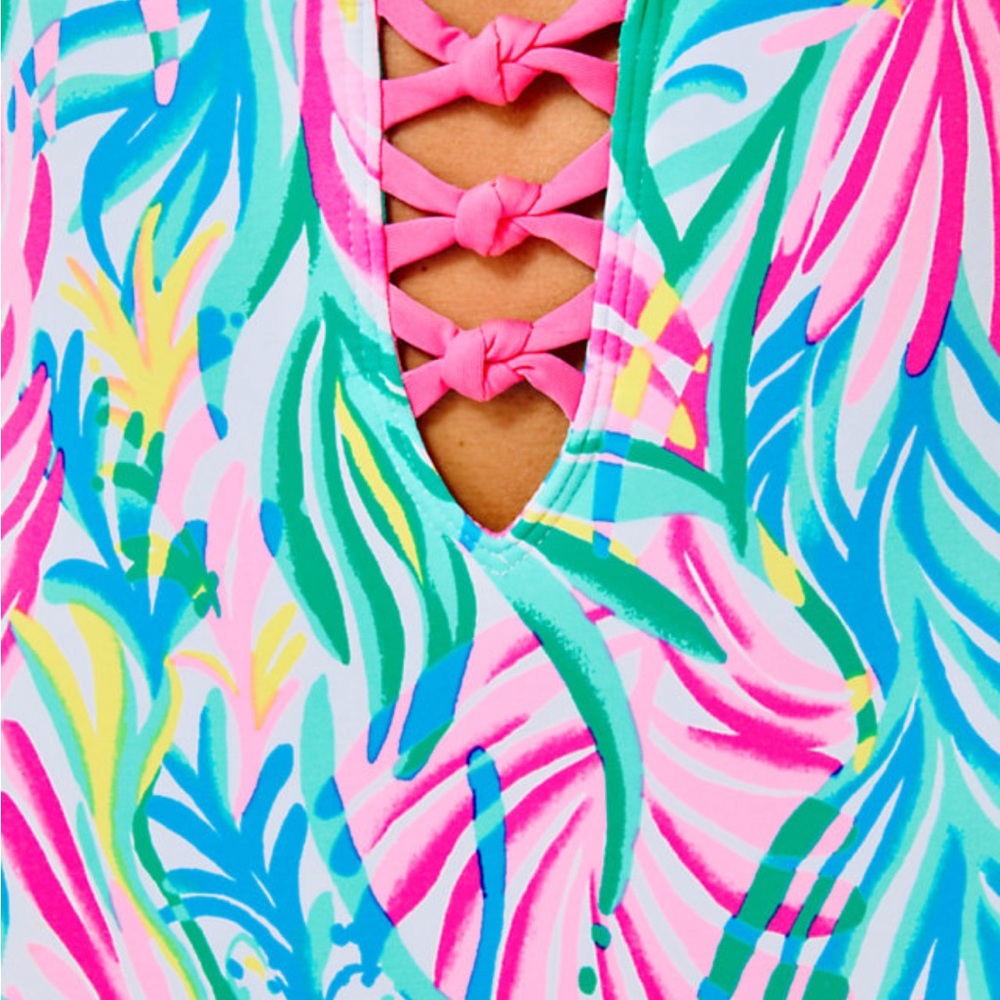Lilly Pulitzer Isle Lattice One-Piece Swimsuit - Picture 7 of 16